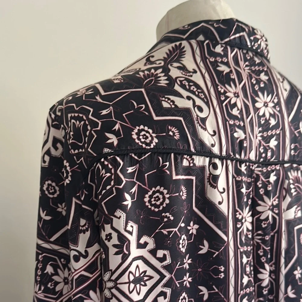 Johnny Was WORKSHOP Ophelia Velvet Trim SILK Mix Patterned Blouse SZ Large NWT - Picture 5 of 6